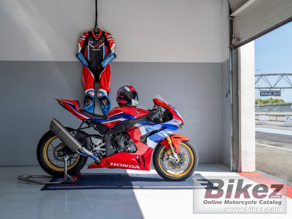 2022 Honda CBR1000RR-R Fireblade SP