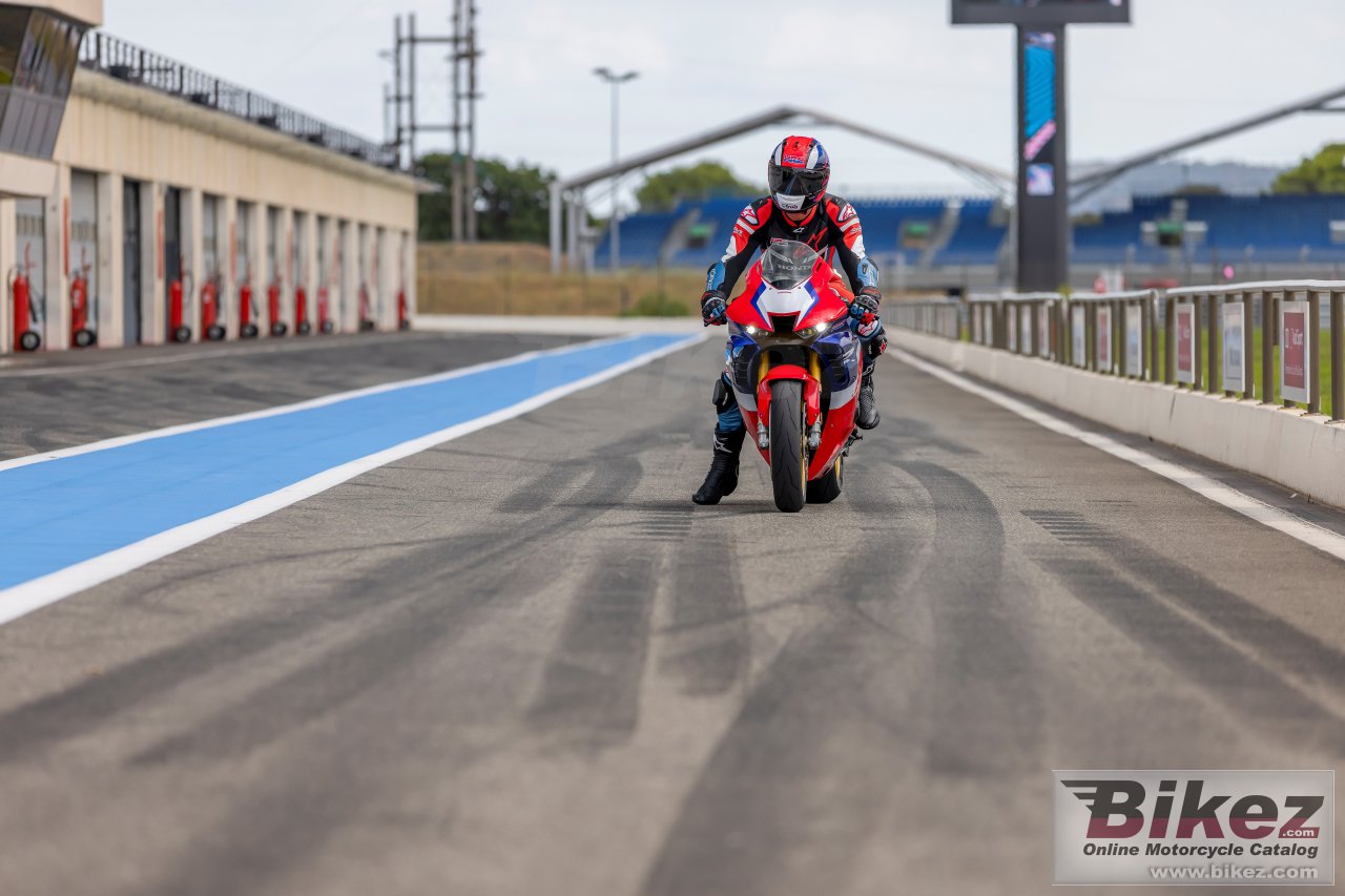 Honda CBR1000RR-R Fireblade SP