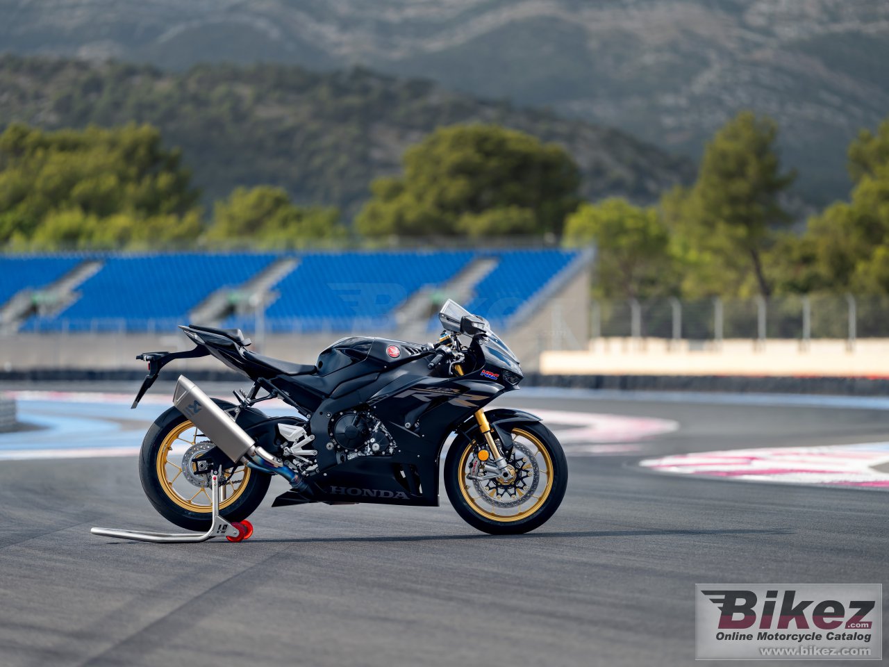 Honda CBR1000RR-R Fireblade SP