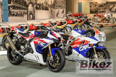 2022 Honda Fireblade SP 30th Anniversary