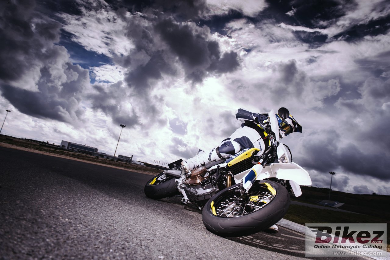 Husqvarna 701 Supermoto