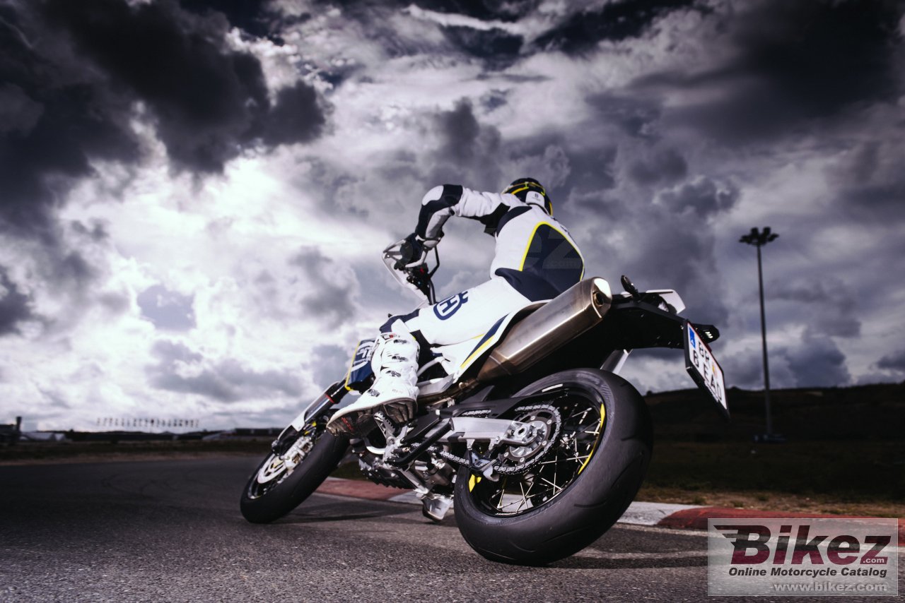 Husqvarna 701 Supermoto