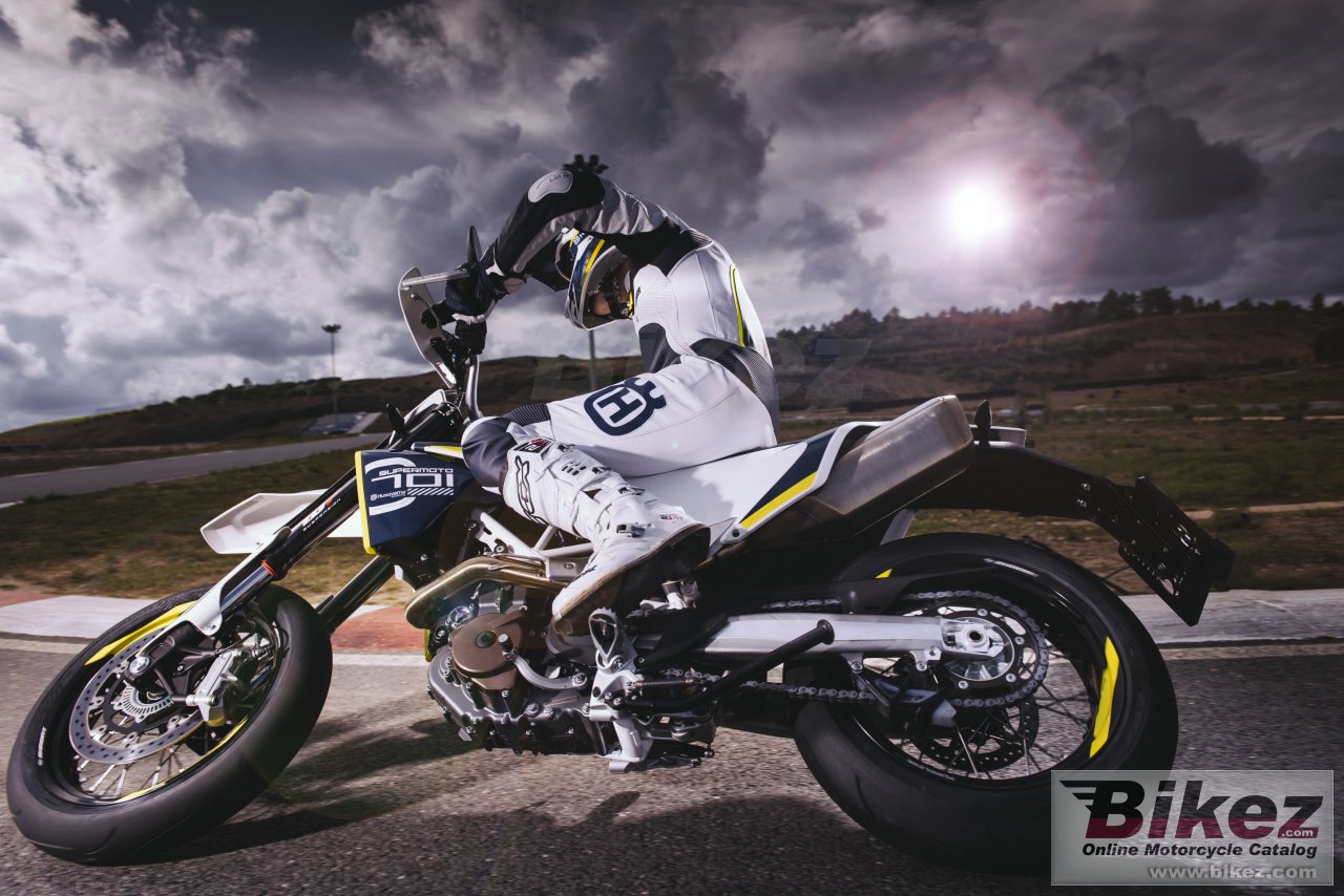 Husqvarna 701 Supermoto