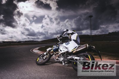 2016 Husqvarna 701 Supermoto