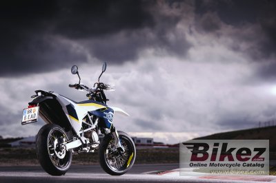 2016 Husqvarna 701 Supermoto
