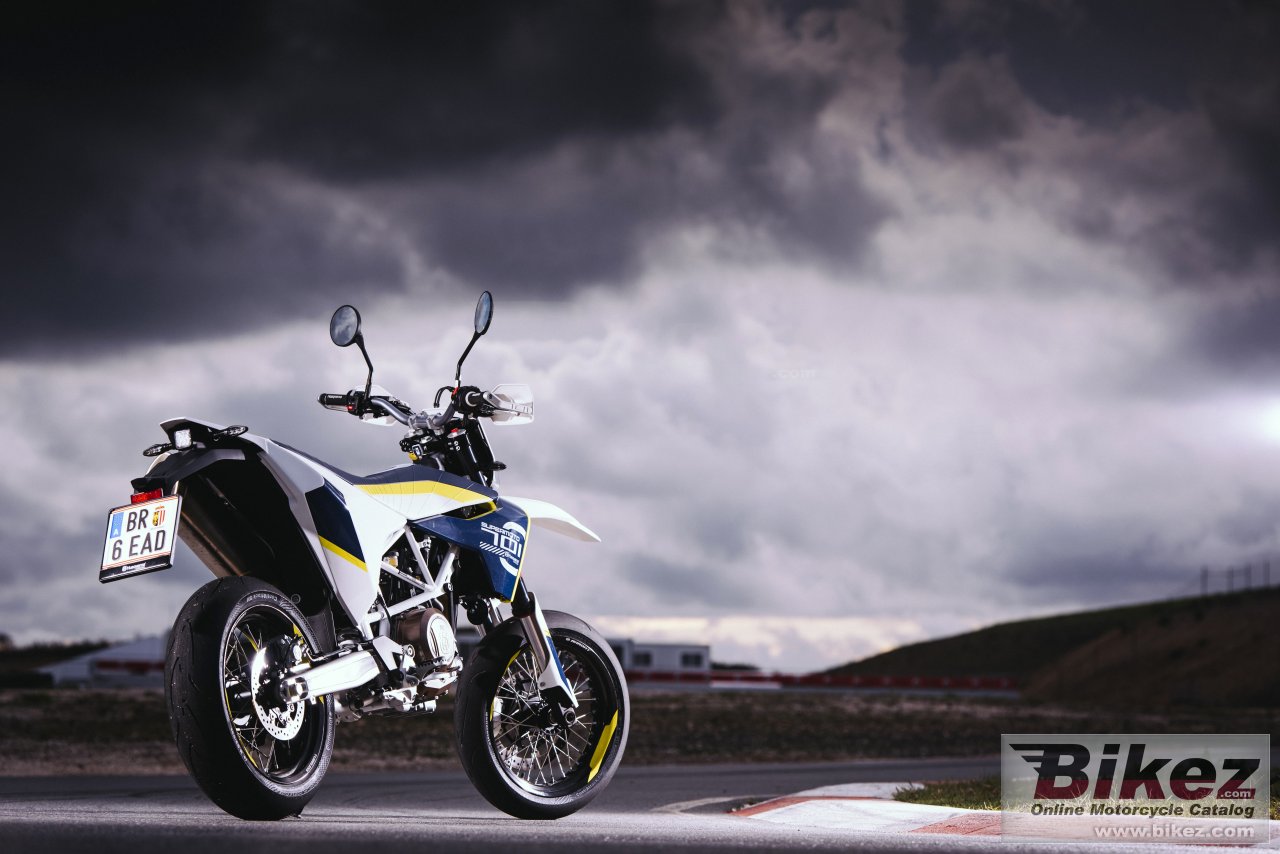 Husqvarna 701 Supermoto