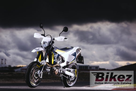 2016 Husqvarna 701 Supermoto