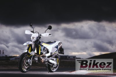 2016 Husqvarna 701 Supermoto