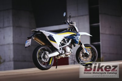 2016 Husqvarna 701 Supermoto