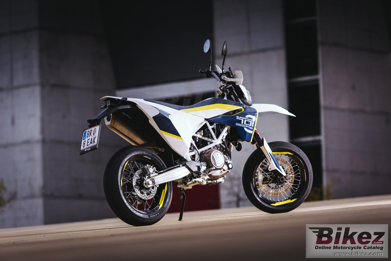 Husqvarna 701 Supermoto