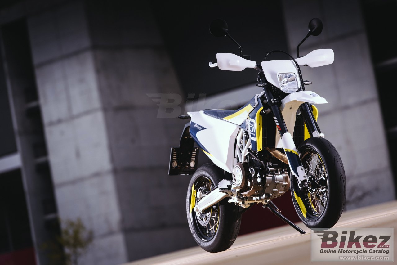 Husqvarna 701 Supermoto