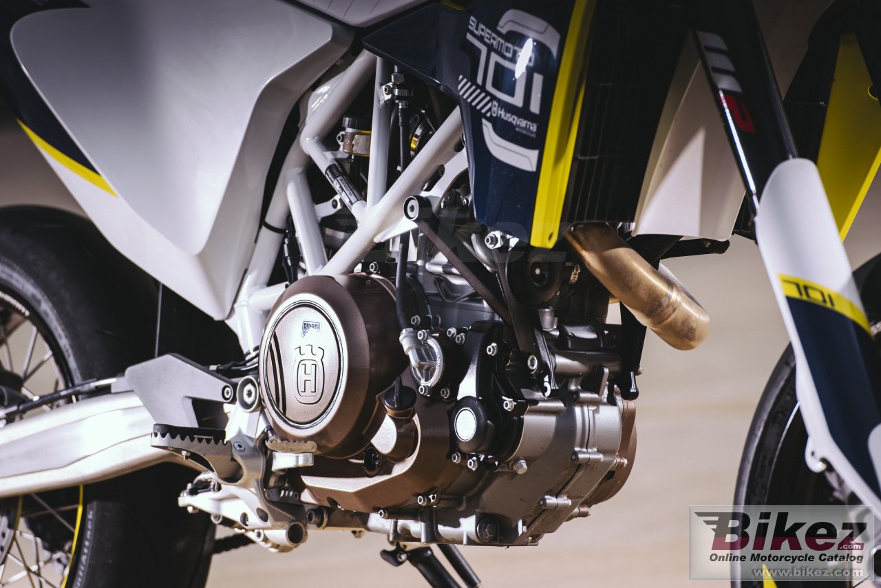 Husqvarna 701 Supermoto