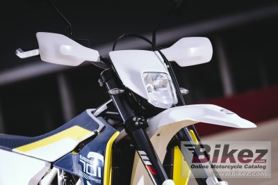 2016 Husqvarna 701 Supermoto