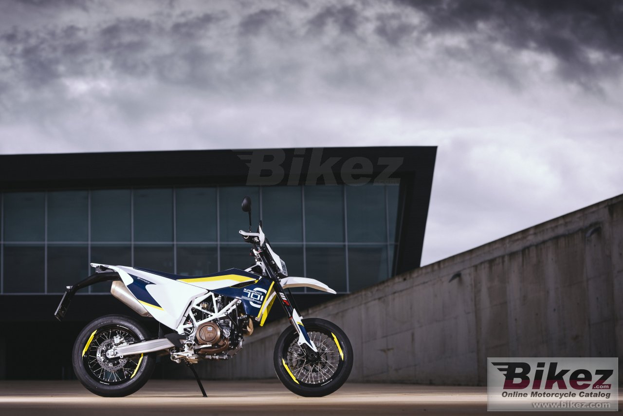 Husqvarna 701 Supermoto