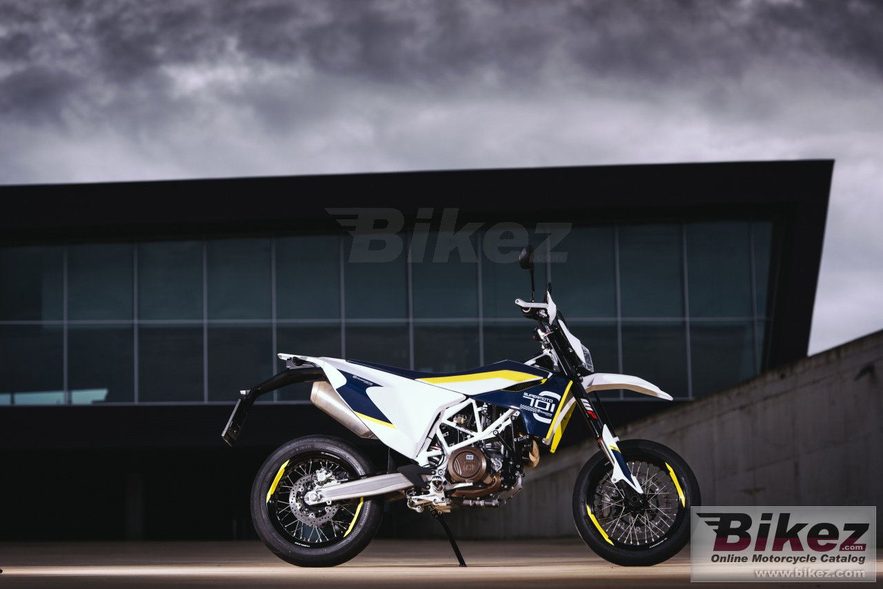 Husqvarna 701 Supermoto