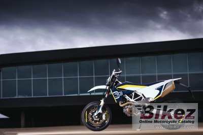 2016 Husqvarna 701 Supermoto