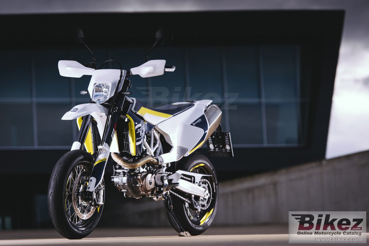 Husqvarna 701 Supermoto