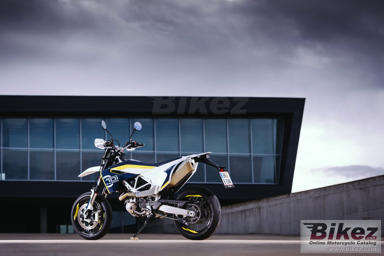 Husqvarna 701 Supermoto