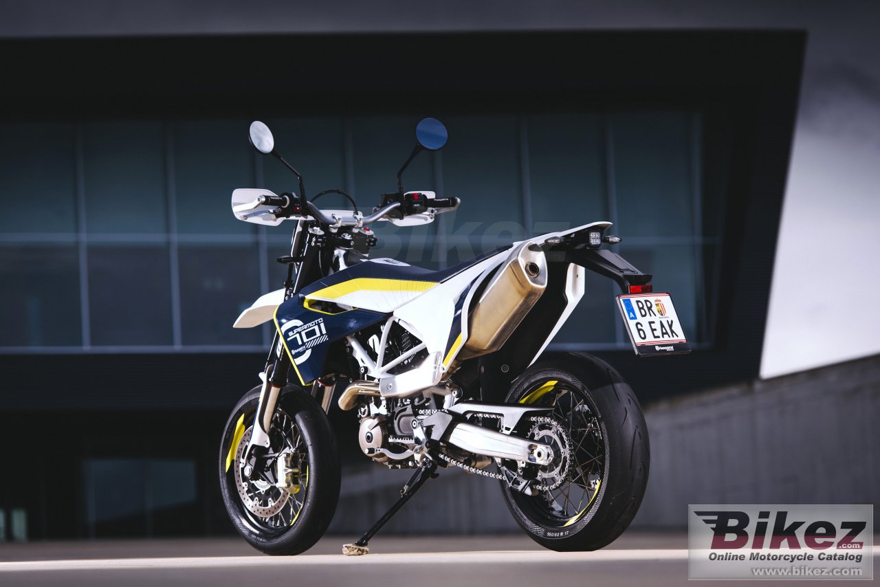 Husqvarna 701 Supermoto
