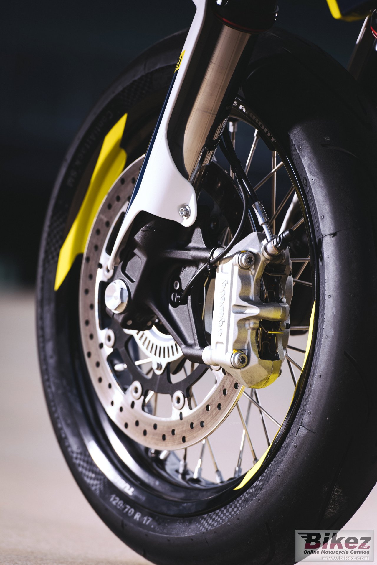 Husqvarna 701 Supermoto