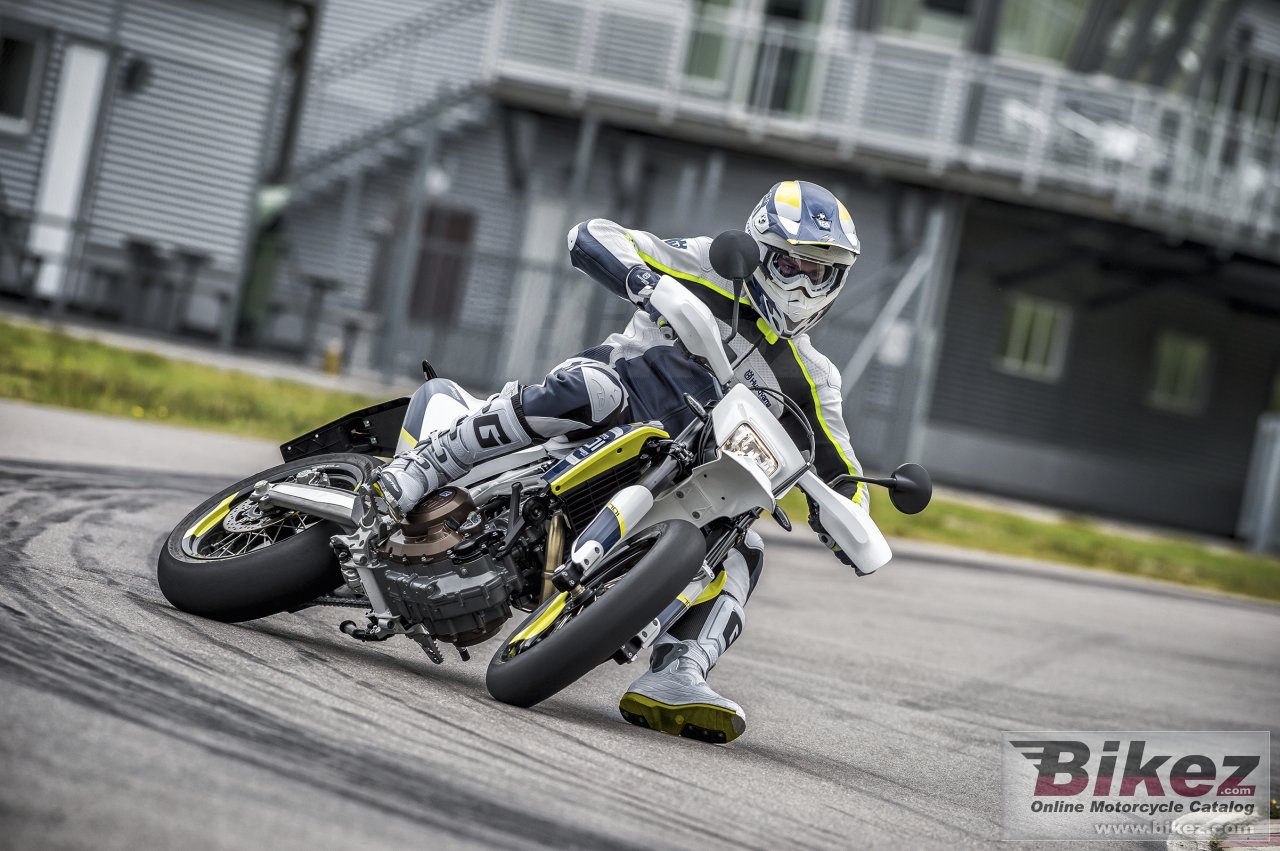 Husqvarna 701 Supermoto