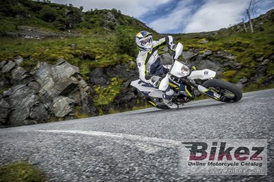 2016 Husqvarna 701 Supermoto