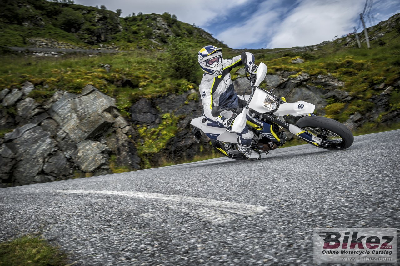 Husqvarna 701 Supermoto