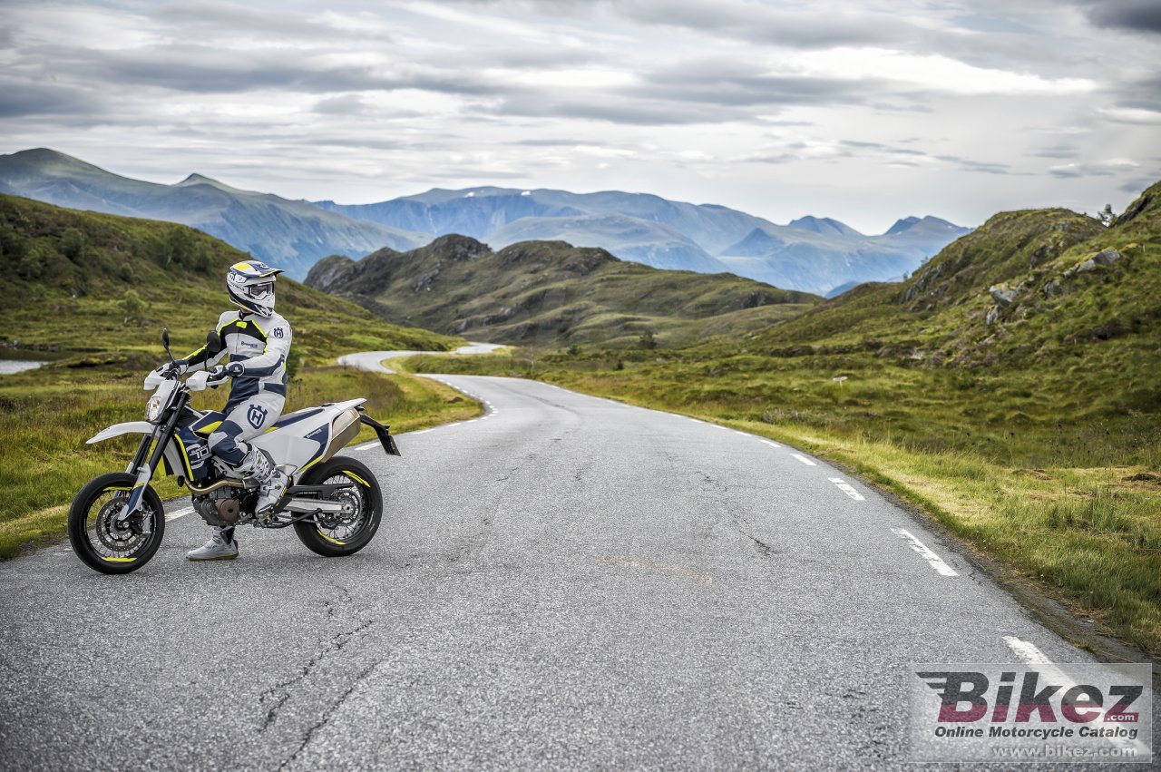 Husqvarna 701 Supermoto