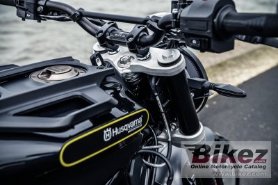 2018 Husqvarna Svartpilen 401