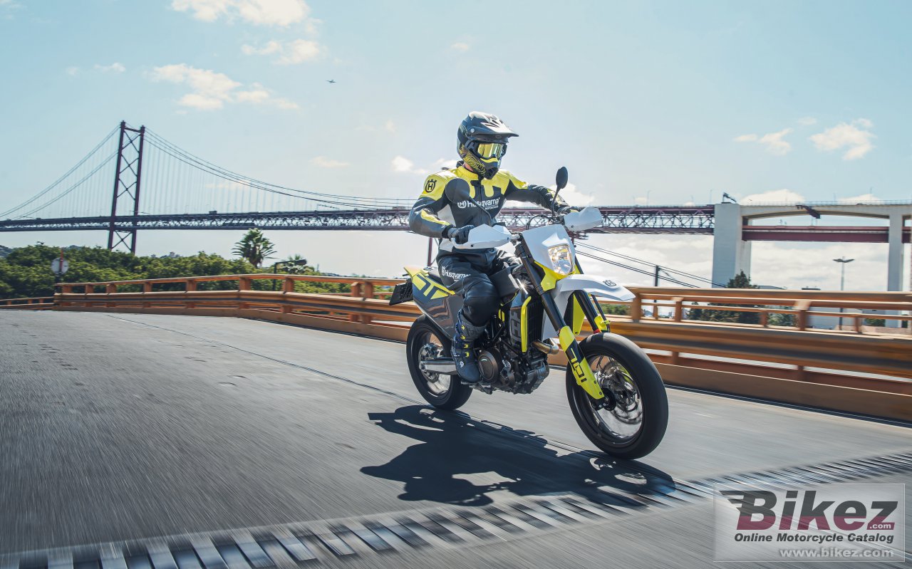 Husqvarna 701 Supermoto