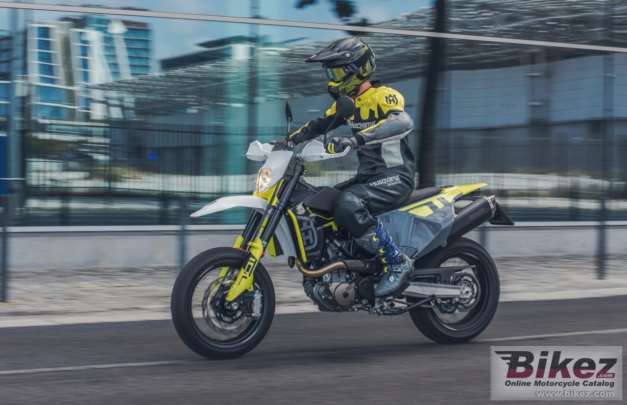 Husqvarna 701 Supermoto