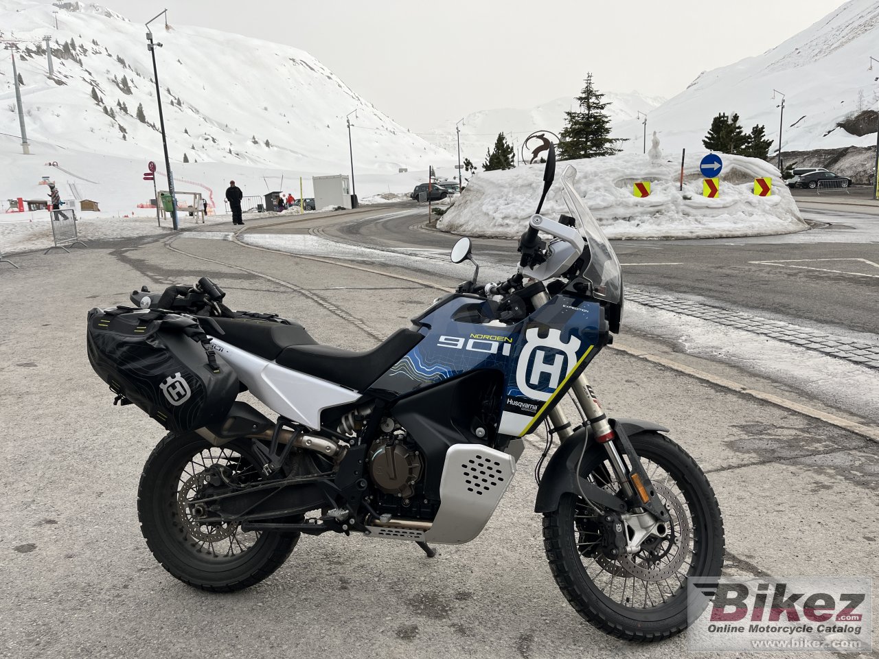 Husqvarna Norden 901 Expedition