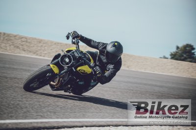 2025 Husqvarna Vitpilen 801