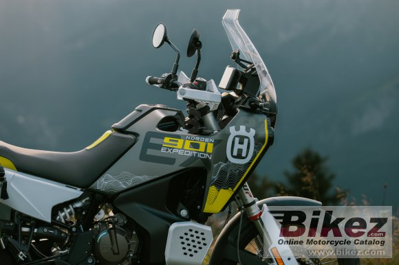 2025 Husqvarna Norden 901 Expedition