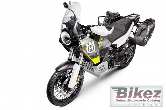 2025 Husqvarna Norden 901 Expedition