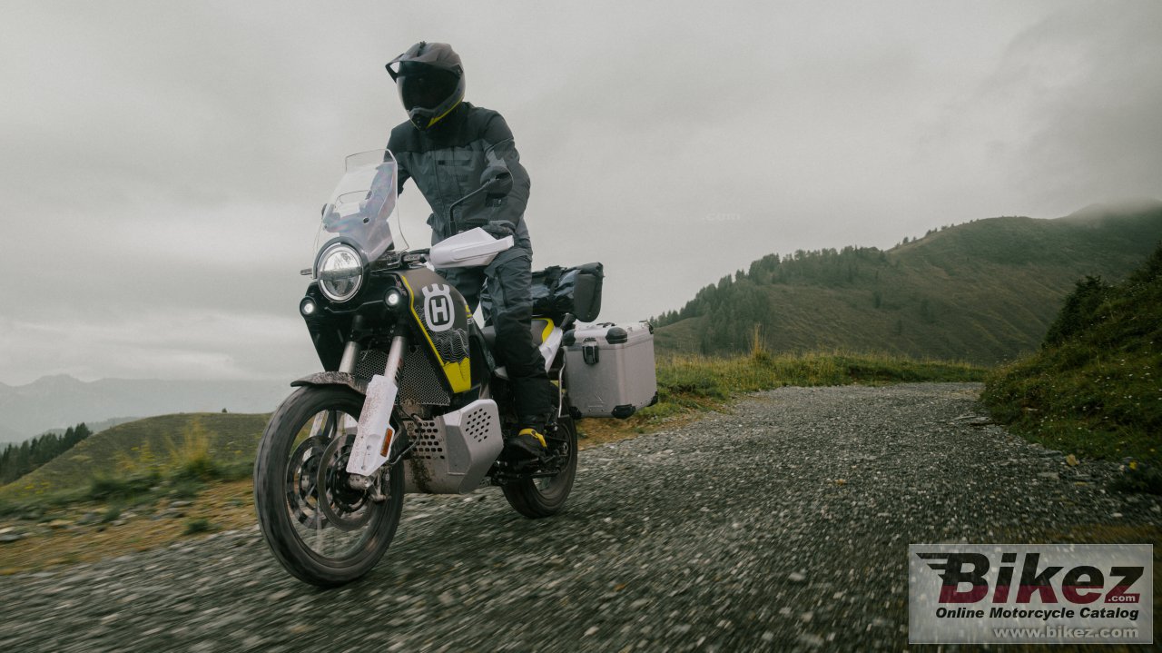 Husqvarna Norden 901 Expedition