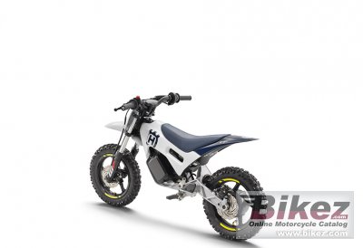 2025 Husqvarna EE 2