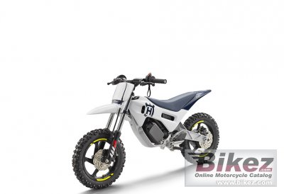 2025 Husqvarna EE 2