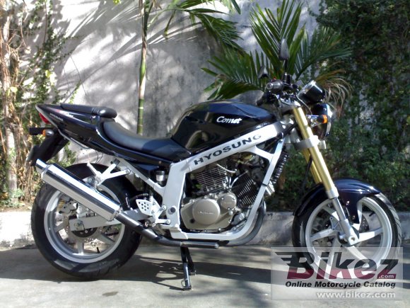 2007 Hyosung GT250 Naked - GT250 Comet