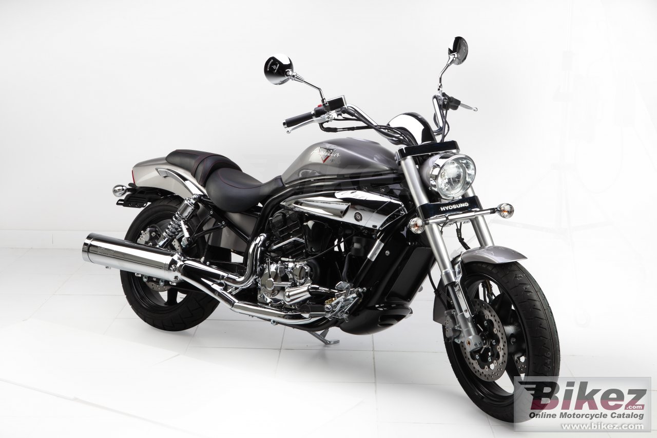 Hyosung GV650P