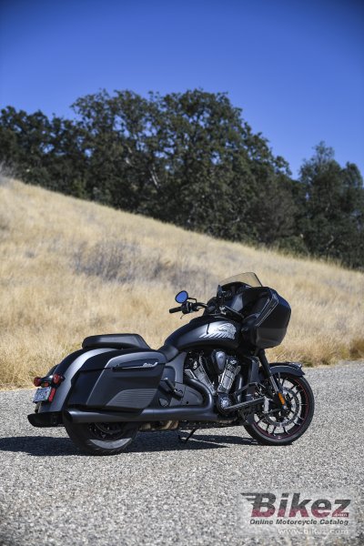 2020 Indian Challenger Dark Horse