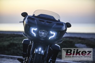2020 Indian Challenger Dark Horse