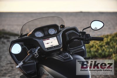 2020 Indian Challenger Dark Horse
