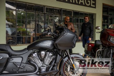 2022 Indian Challenger Dark Horse