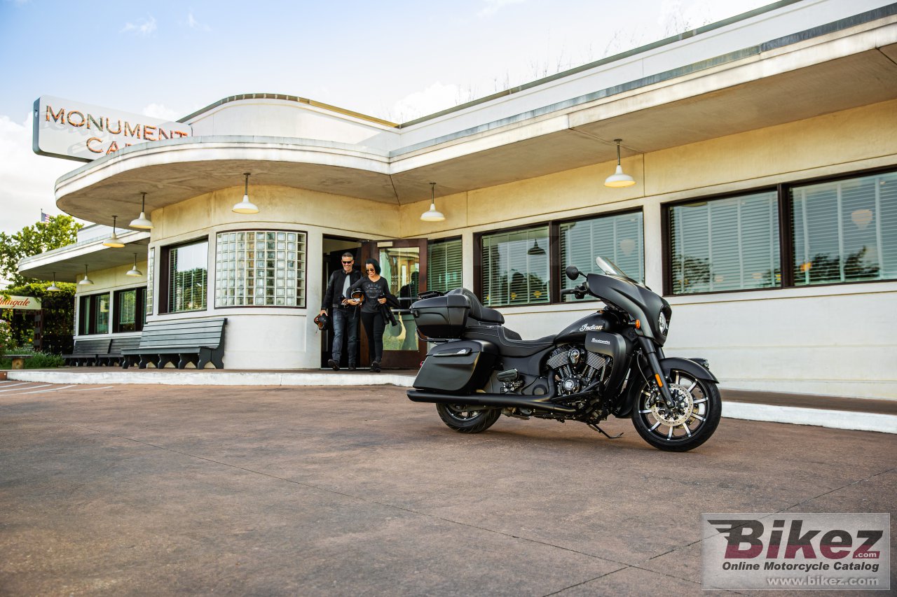 Indian Roadmaster Dark Horse