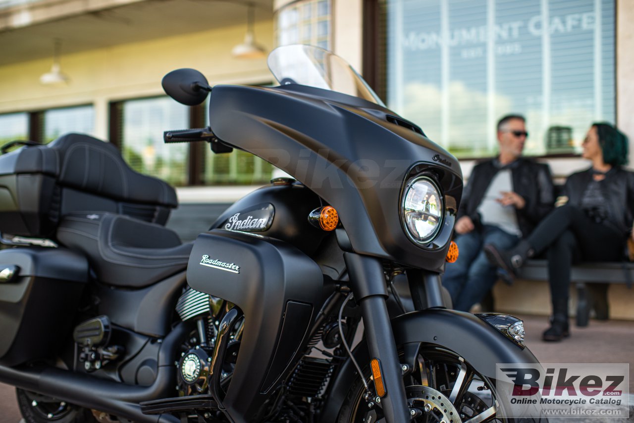 Indian Roadmaster Dark Horse