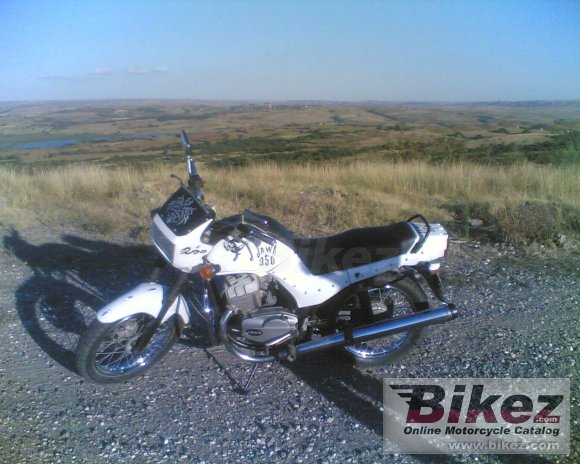 1995 Jawa 640 White Style