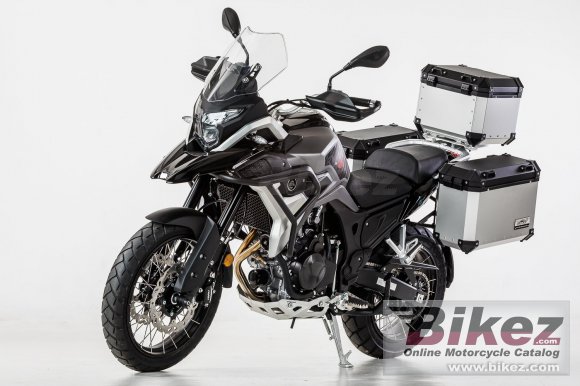 2023 Jawa RVM 500 Aventure