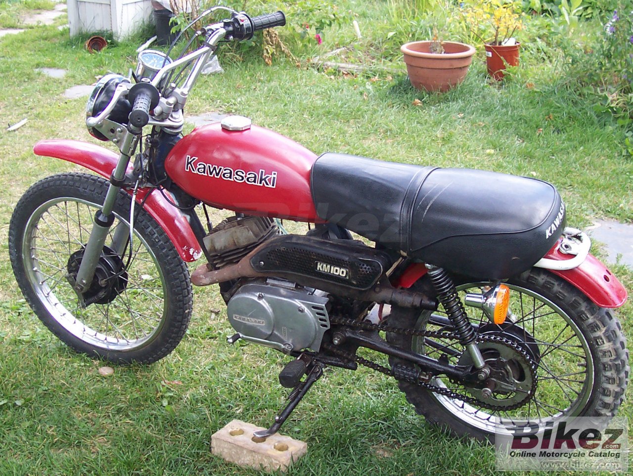 Kawasaki KM 100