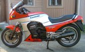 1984 Kawasaki GPZ 900 R (reduced effect)